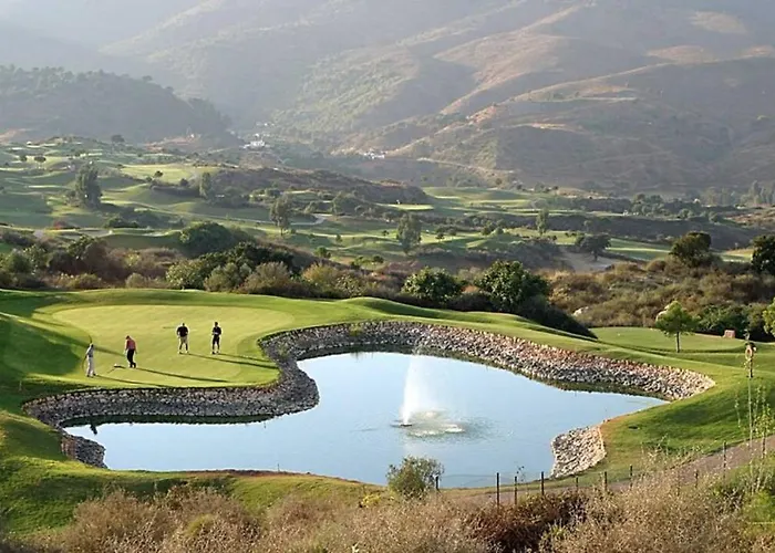 Mediterranean Townhouse Calagolf