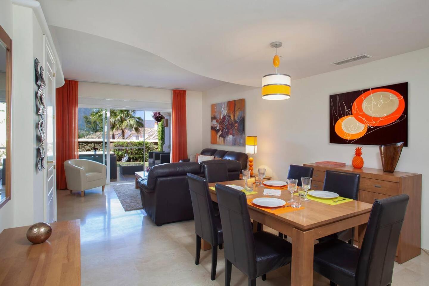 Casa de vacances Mediterranean Townhouse Calagolf